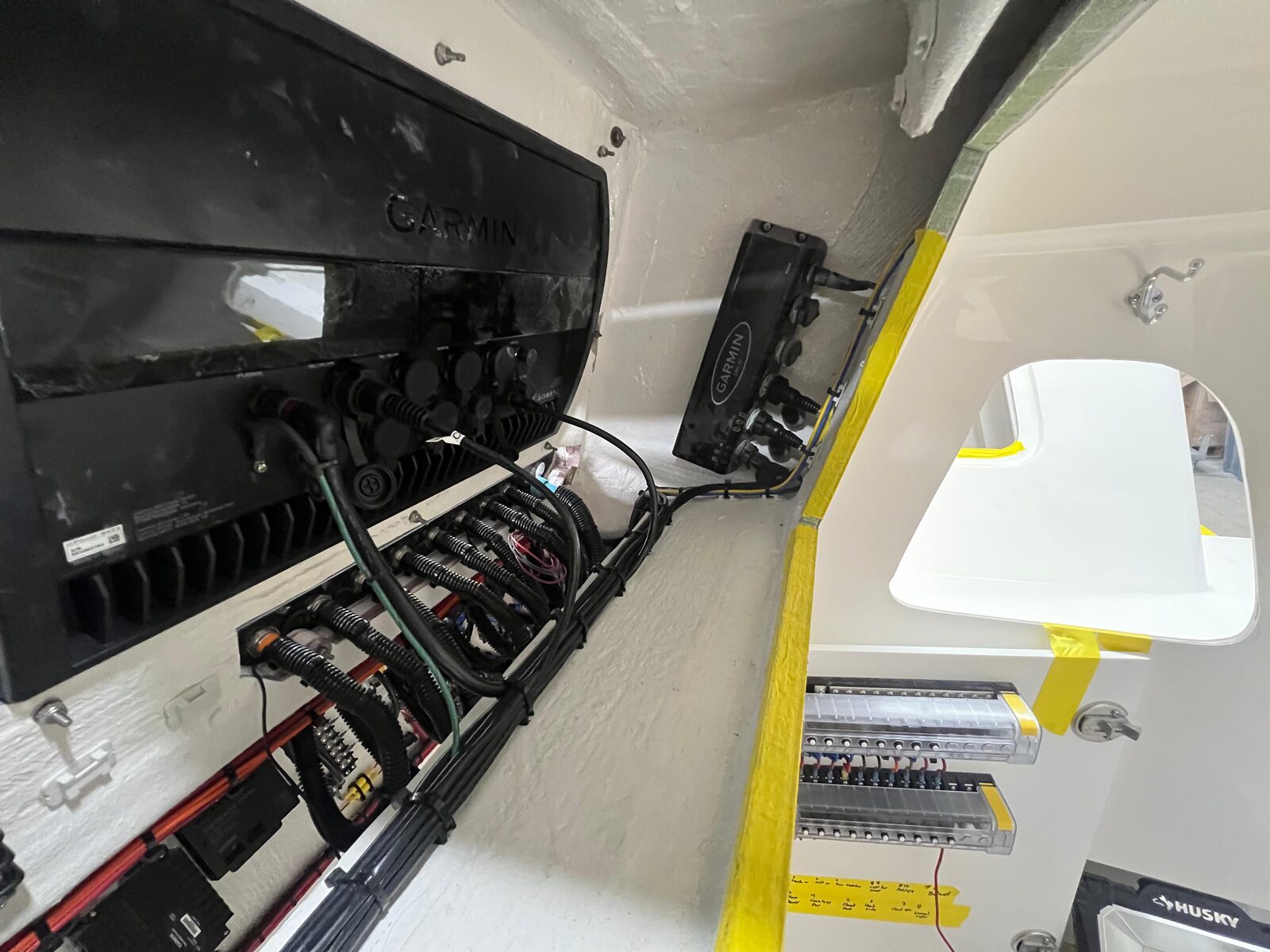 Garmin electronics install